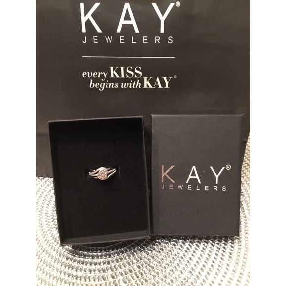 Kay Jewelers Jewelry - Kay Jewelers Diamond Accent Cluster Ring